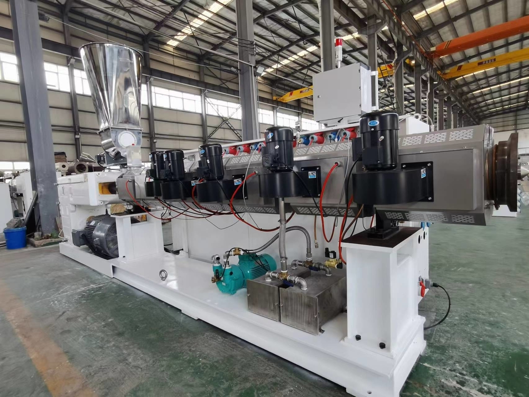 HYPS107/28 parallel double / Twin screw extruder for transparent soft PVC garden pipe production at good quality