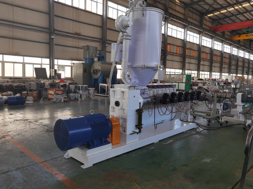 SJ150/28 90kw 380kg/h High Efficient Big Output Single Screw Extruder In HDPE PE Ultra-high Molecular Weight PE For Pipe