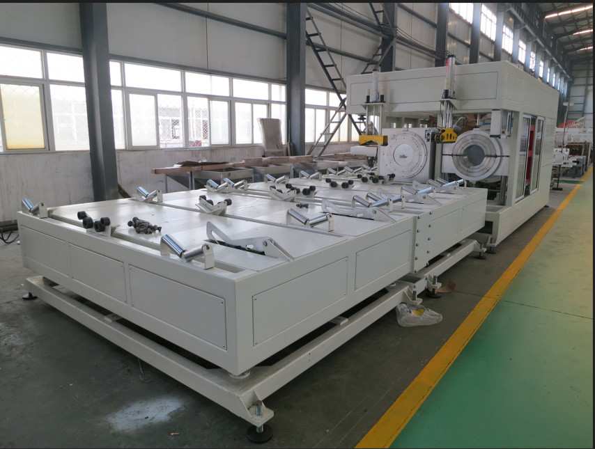 PVC pipe belling machine with four station / double cavities / single head station for U type and R type