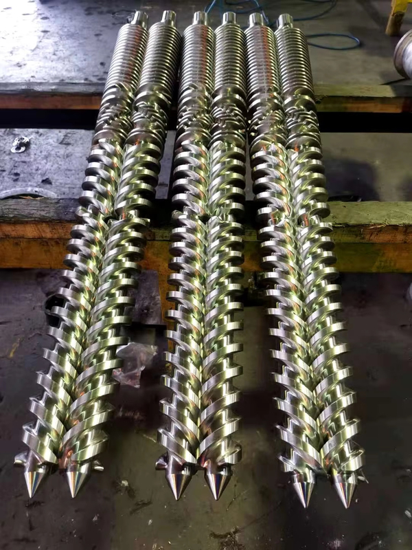 Plastic Extruder Conic Twin Screw And Barrel  / Bi-metal Screw And Barrel For Double Twin Screw Extruders