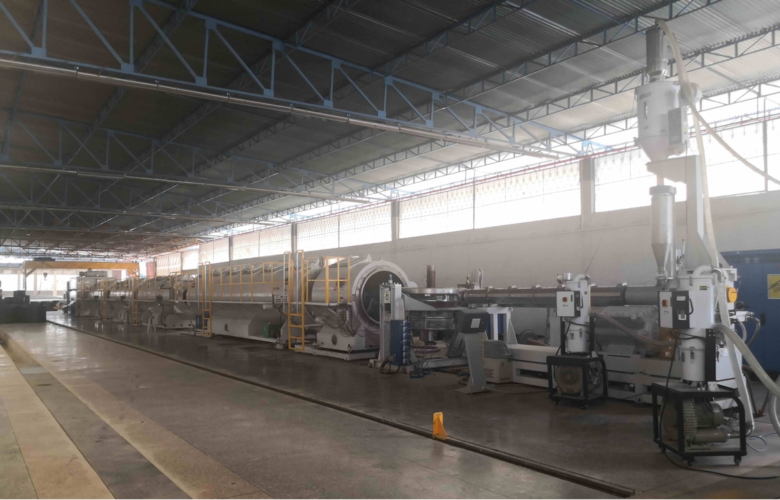 400mm -1000mm Plastic HDPE PE Pipes Manufacturing Machines Production Line With Big Single Screw Extruder SJ150/38  Motor 400kW And Output 1400kg/h