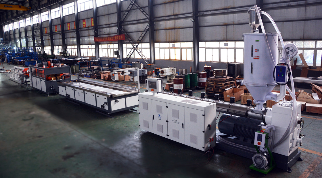 1400 / 1800mm PP Hollow Grid Board Machine PP Plastic Processing Hollow Board Extrusion Line