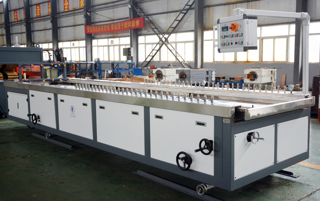 2200 / 2600mm PP Hollow Grid Board Machine 150kw Power PP Hollow Board Extrusion Line