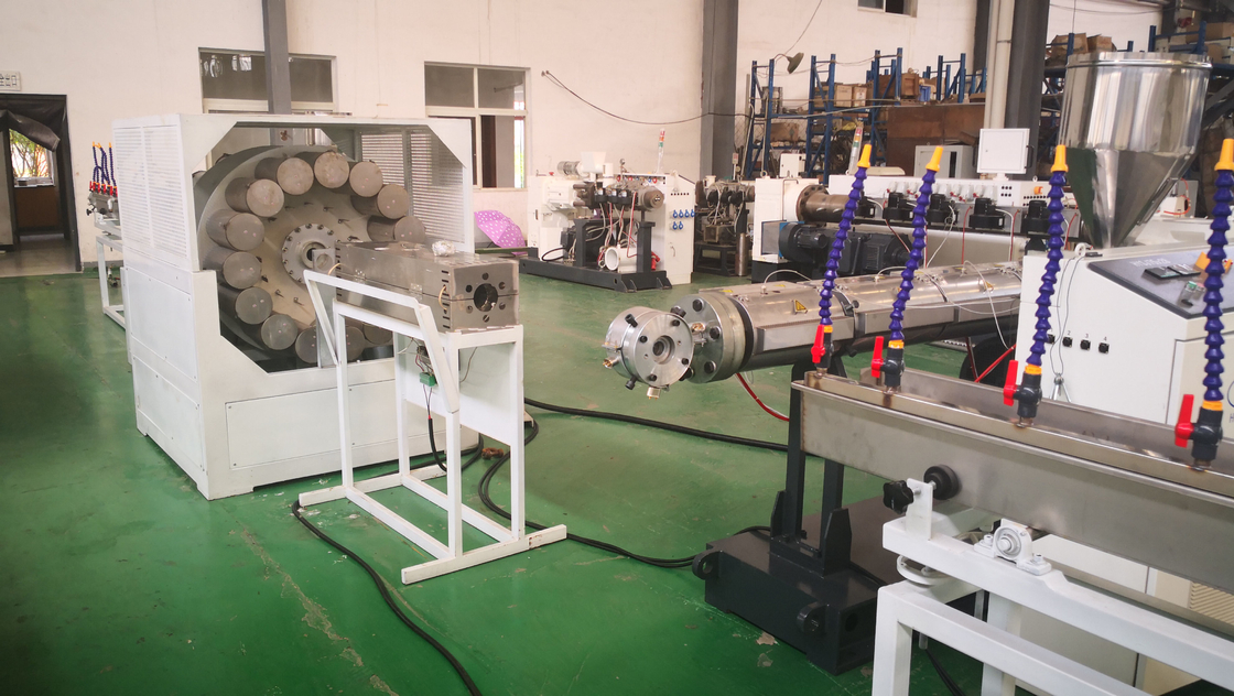 10-38mm PVC Fiber Reinforced Hose Machine Two Layers Soft Pvc & One Layer Fiber