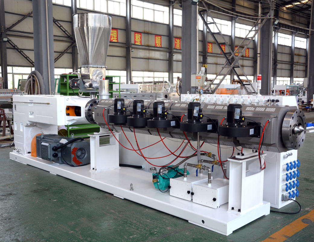 Shenzhen HYPET Conical Twin Screw Extruder , PVC Pipe Profile Sheet Full Production Machine